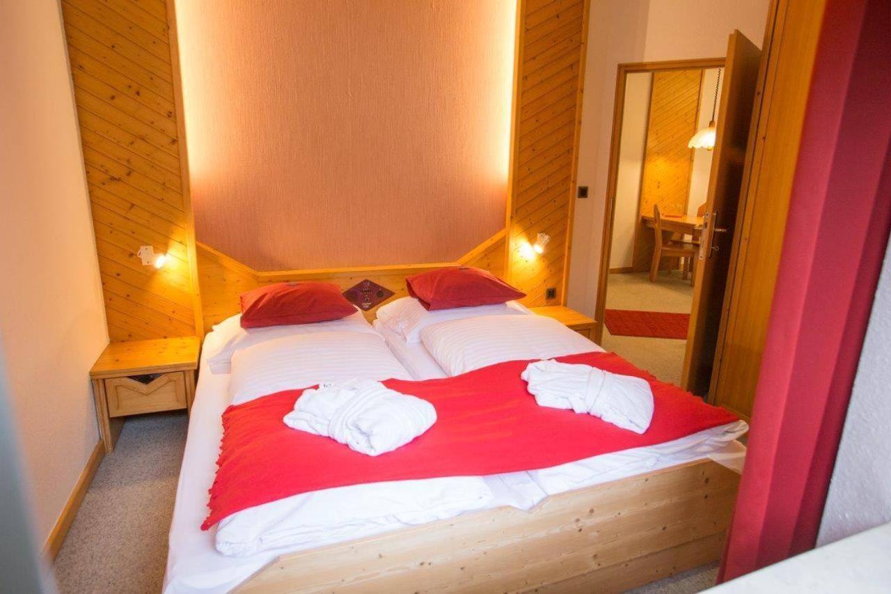 Hotel Bergkristall 维尔达尔彭 外观 照片