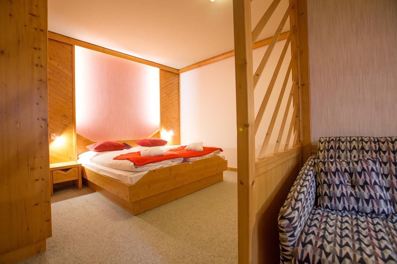 Hotel Bergkristall 维尔达尔彭 外观 照片